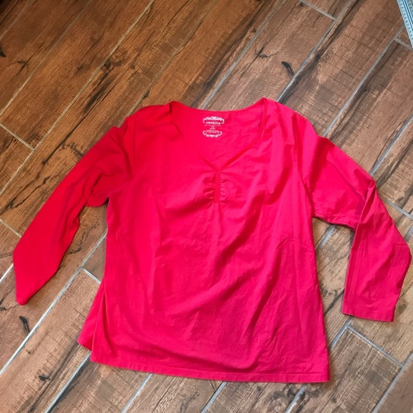 Venezia Tops - Red‎ Venezia 18/20 Long Sleeved Top